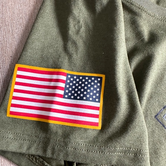 Nike Women's NFL team apparel olive Patriots Tee - Picture 2 of 6